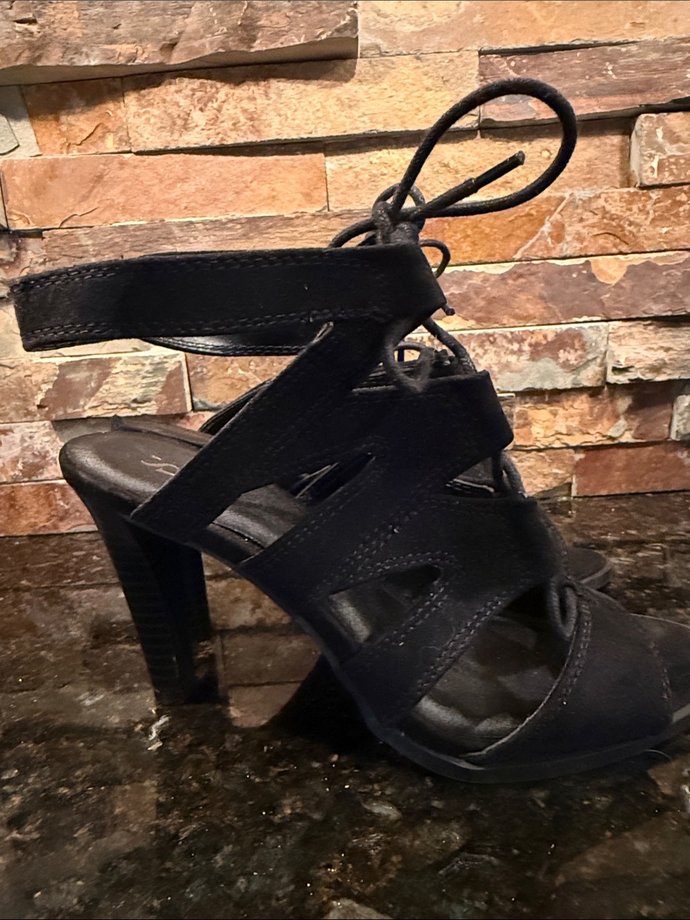 Simply Vera Black Lace-Up High Heel Sandals